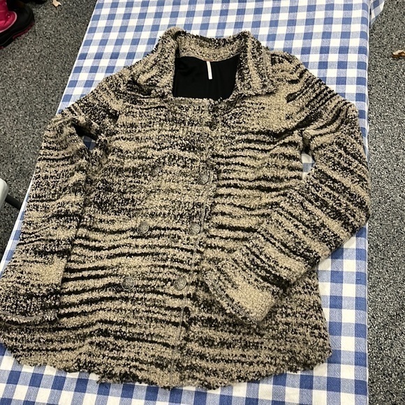 Free people zebra net button up sweater women’s size‎ large - Picture 3 of 11